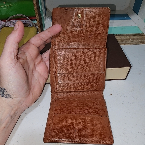 Guc Louis vuitton elise wallet used with flaws vintage monogram see pics - Picture 9 of 12